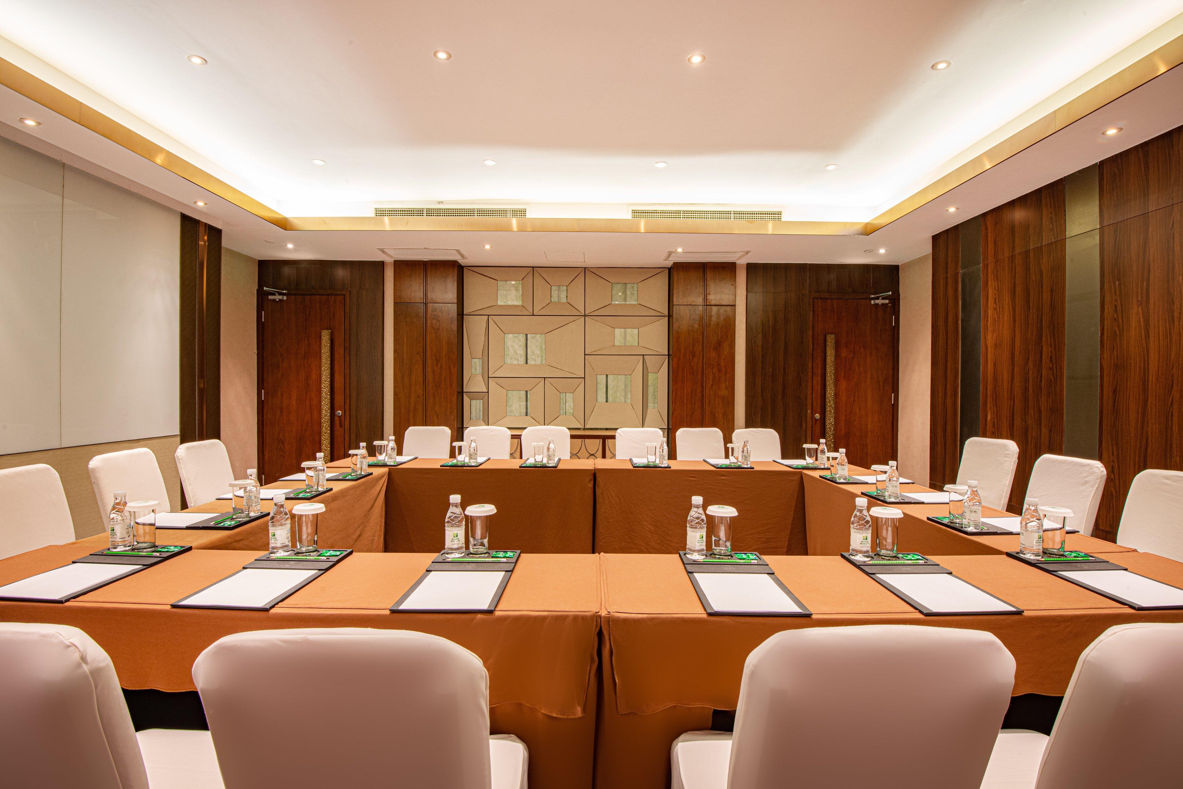 Holiday Inn Kunming City Centre By Ihg Exterior photo